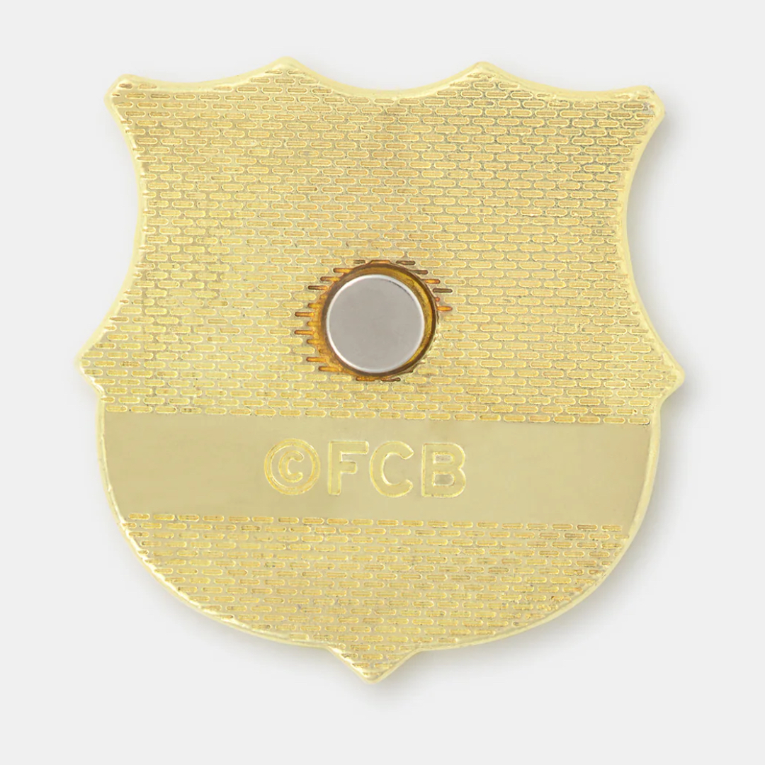 FC Barcelona Gold Crest Magnet – Official Club Merchandise - Image 2
