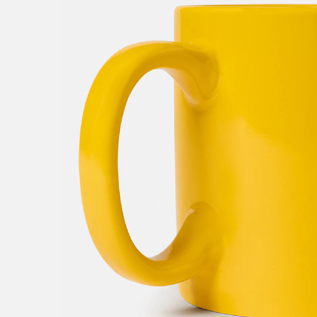 FC Barcelona Trencadís Mug – Yellow Ceramic Souvenir - Image 4